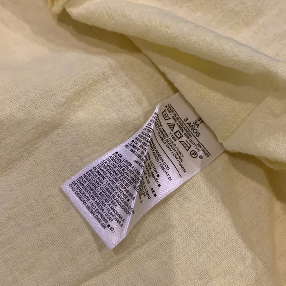 Old Navy Button-Down Toddler Linen Shirt in 3T Yellow - Picture 4 of 5